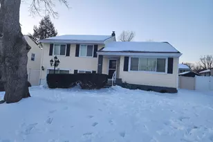 136 Valley Run Dr, Cherry Hill, NJ 08002 - Photo 1