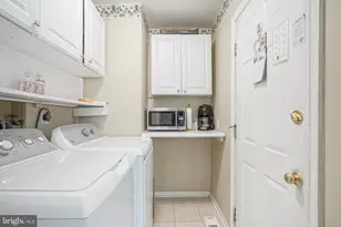 121 Europa Blvd, Cherry Hill, NJ 08003 - Photo 15