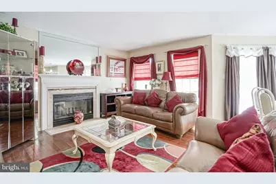 121 Europa Boulevard, Cherry Hill, NJ 08003 - Photo 13