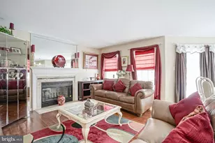121 Europa Blvd, Cherry Hill, NJ 08003 - Photo 13