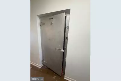 211 W Clinton Avenue, Oaklyn, NJ 08107 - Photo 13