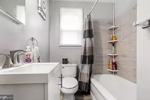 409 10th Ave, Lindenwold, NJ 08021 - Photo 17