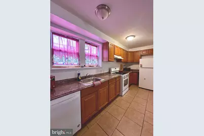 528 Randolph Street, Camden, NJ 08105 - Photo 5