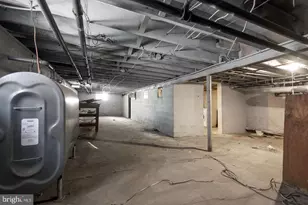 2429 46th St, Pennsauken, NJ 08110 - Photo 39