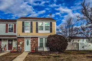 42 Victoria Manor Ct, Sicklerville, NJ 08081 - Photo 1