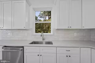 492 Ellis Ave, Lawnside, NJ 08045 - Photo 13