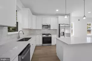 492 Ellis Ave, Lawnside, NJ 08045 - Photo 11