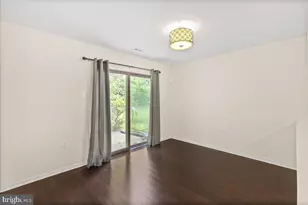 32 Lafayette Ln, Cherry Hill, NJ 08003 - Photo 7