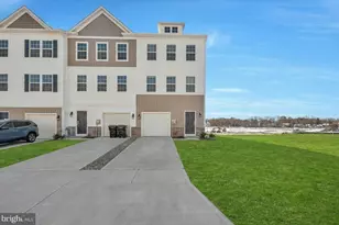 157 Sandy Rdg Rd, Sicklerville, NJ 08081 - Photo 1