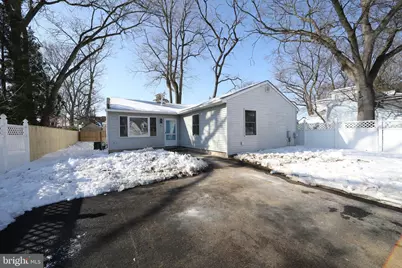 141 Oak Avenue, Runnemede, NJ 08078 - Photo 1