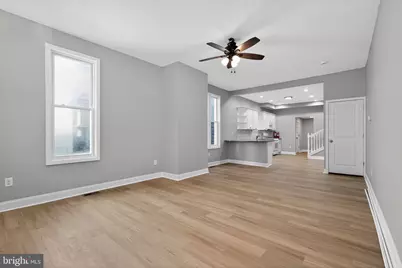 325 Monmouth Street, Gloucester City, NJ 08030 - Photo 13