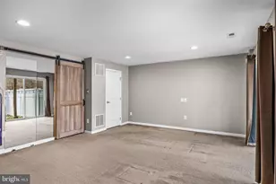 1 Tavern Ln, Sicklerville, NJ 08081 - Photo 7