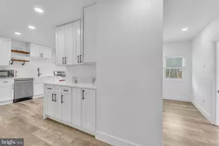 572 Zoe Rd, Sicklerville, NJ 08081 - Photo 23