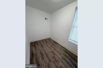 907 Douglass Street, Camden, NJ 08103 - Photo 11