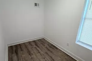 907 Douglass St, Camden, NJ 08103 - Photo 11