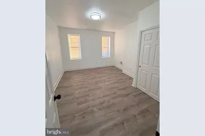 907 Douglass Street, Camden, NJ 08103 - Photo 9