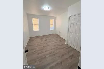 907 Douglass Street, Camden, NJ 08103 - Photo 5