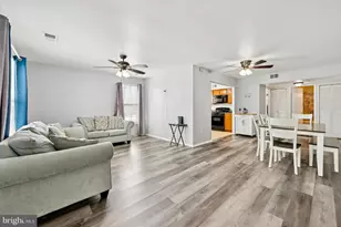 1602 Beechwood Pl, Clementon, NJ 08021 - Photo 3