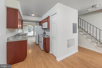 307 Meadowview, Lindenwold, NJ 08021 - Photo 3