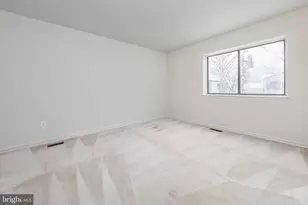 307 Meadowview, Lindenwold, NJ 08021 - Photo 17