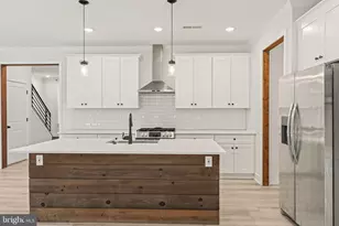 470 Waterfords Edge Ct, Waterford Township, NJ 08004 - Photo 13