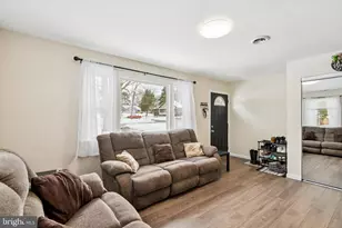 304 Spruce Ave, Lindenwold, NJ 08021 - Photo 7