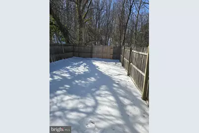 574 W Loch Lomond Drive, Sicklerville, NJ 08081 - Photo 9