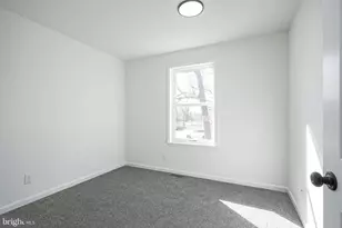 402 Holly Dr, Waterford Township, NJ 08004 - Photo 15