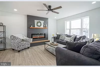 402 Holly Drive, Waterford Township, NJ 08004 - Photo 3