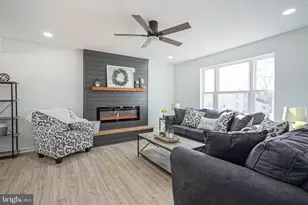 402 Holly Dr, Waterford Township, NJ 08004 - Photo 3