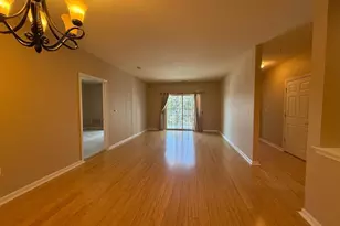 224 Breeders Cup Dr, Cherry Hill, NJ 08002 - Photo 3