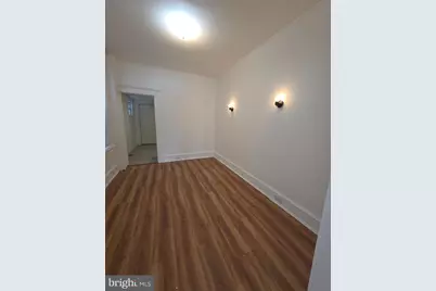 423 Trenton Avenue, Camden, NJ 08103 - Photo 27