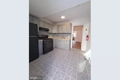 423 Trenton Avenue, Camden, NJ 08103 - Photo 7