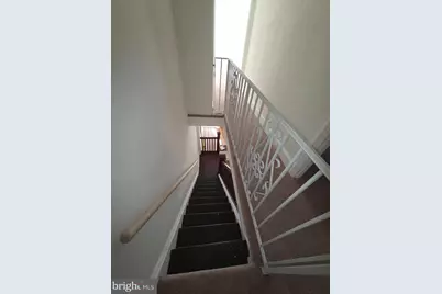 423 Trenton Avenue, Camden, NJ 08103 - Photo 13