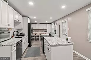 406 Rhode Island Ave, Cherry Hill, NJ 08002 - Photo 9