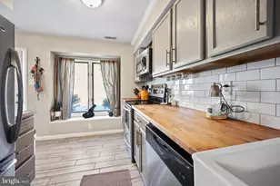 25 Appley Ct, Cherry Hill, NJ 08002 - Photo 9