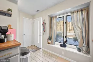 25 Appley Ct, Cherry Hill, NJ 08002 - Photo 11