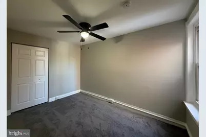 425 Viola Street, Camden, NJ 08104 - Photo 13