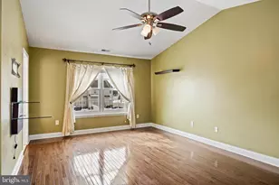 26 Glacier Dr, Berlin, NJ 08009 - Photo 17