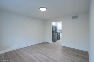 1427 Williamstown Erial Rd, Sicklerville, NJ 08081 - Photo 7