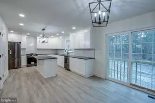 1427 Williamstown Erial Rd, Sicklerville, NJ 08081 - Photo 9