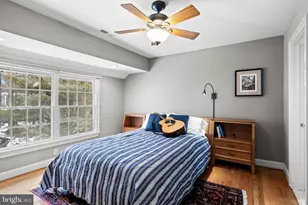 26 Carriage House Ct, Cherry Hill, NJ 08003 - Photo 49