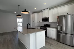 59 Basswood St, Berlin, NJ 08009 - Photo 3