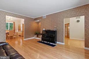 20 Edelweiss Ct, Voorhees, NJ 08043 - Photo 29