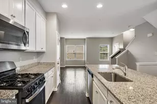 33 Iron Gate Rd, Sicklerville, NJ 08081 - Photo 11