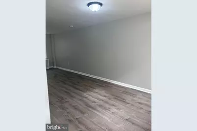 814 Tulip Street, Camden, NJ 08104 - Photo 5