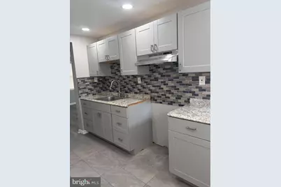 814 Tulip Street, Camden, NJ 08104 - Photo 7