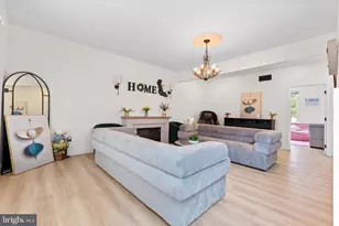 24 Exton Cir, Cherry Hill, NJ 08003 - Photo 19