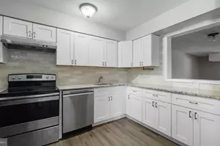 607 Bromley Ests Estate, Pine Hill, NJ 08021 - Photo 5