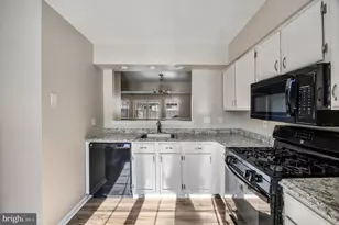 49 Grant Ln, Berlin, NJ 08009 - Photo 5